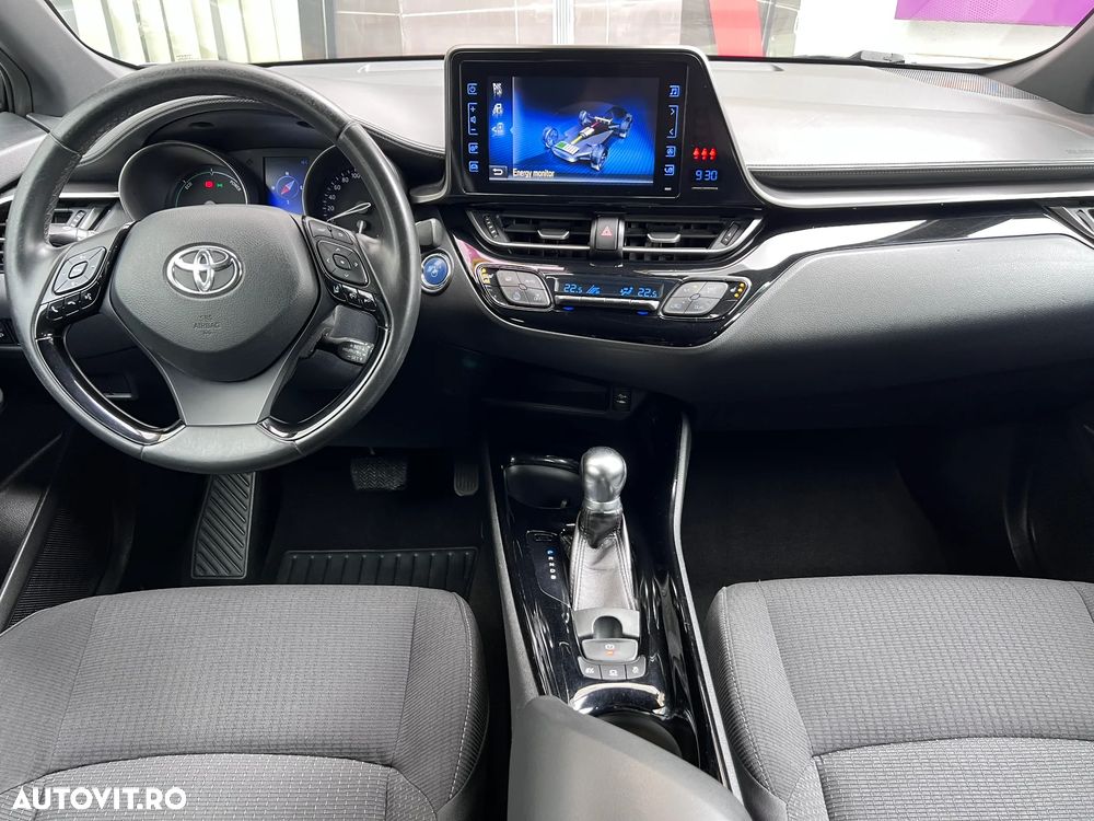Toyota C-HR - 5