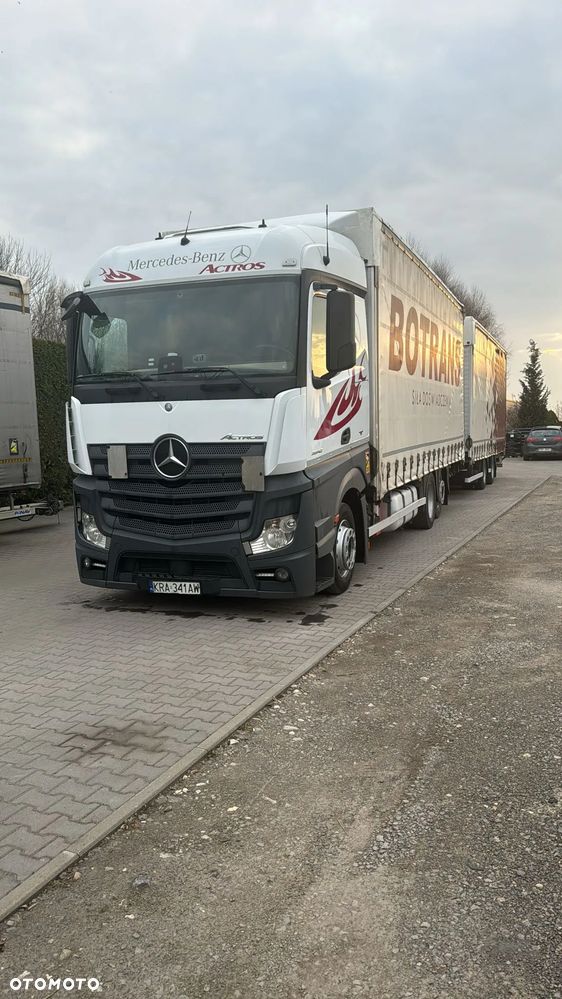 Mercedes-Benz Actros Jumbo Mega Tandem - 1