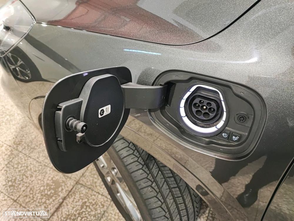 Ford Kuga 2.5 PHEV ST-Line X - 10