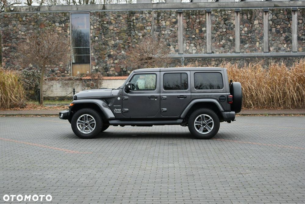 Jeep Wrangler Unlimited GME 2.0 Turbo Sahara - 4