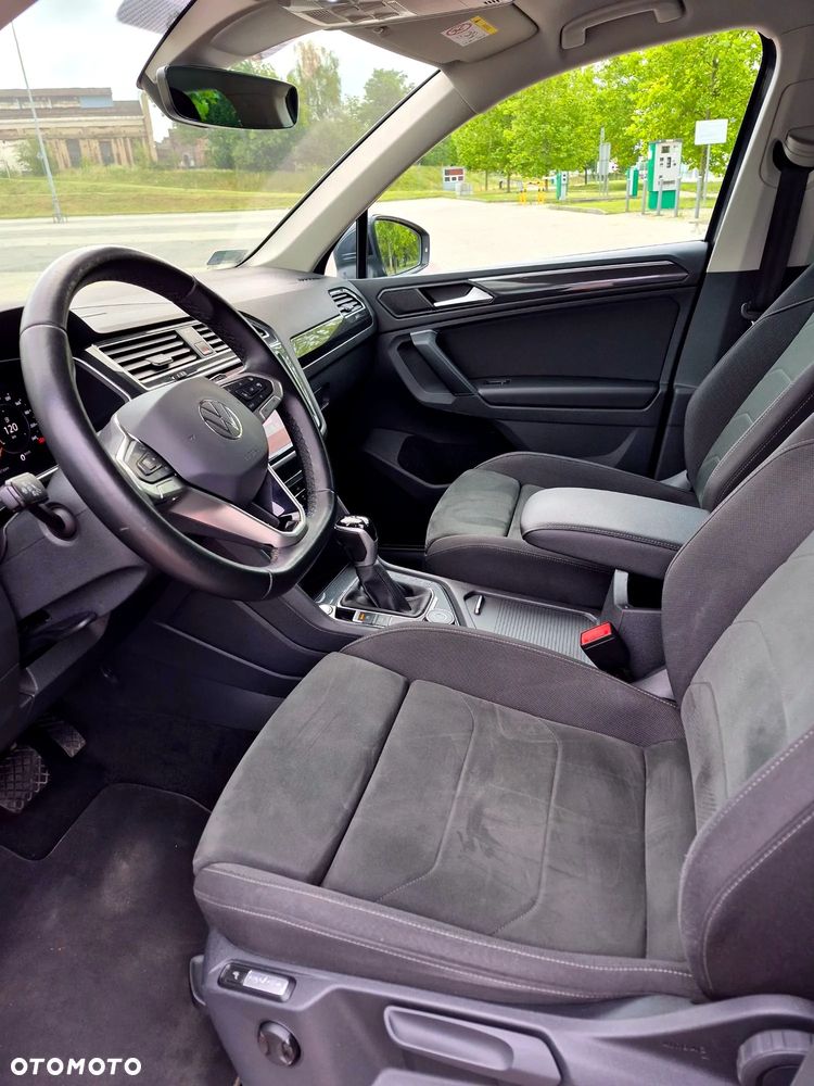 Volkswagen Tiguan 2.0 TSI 4Mot Elegance DSG - 19