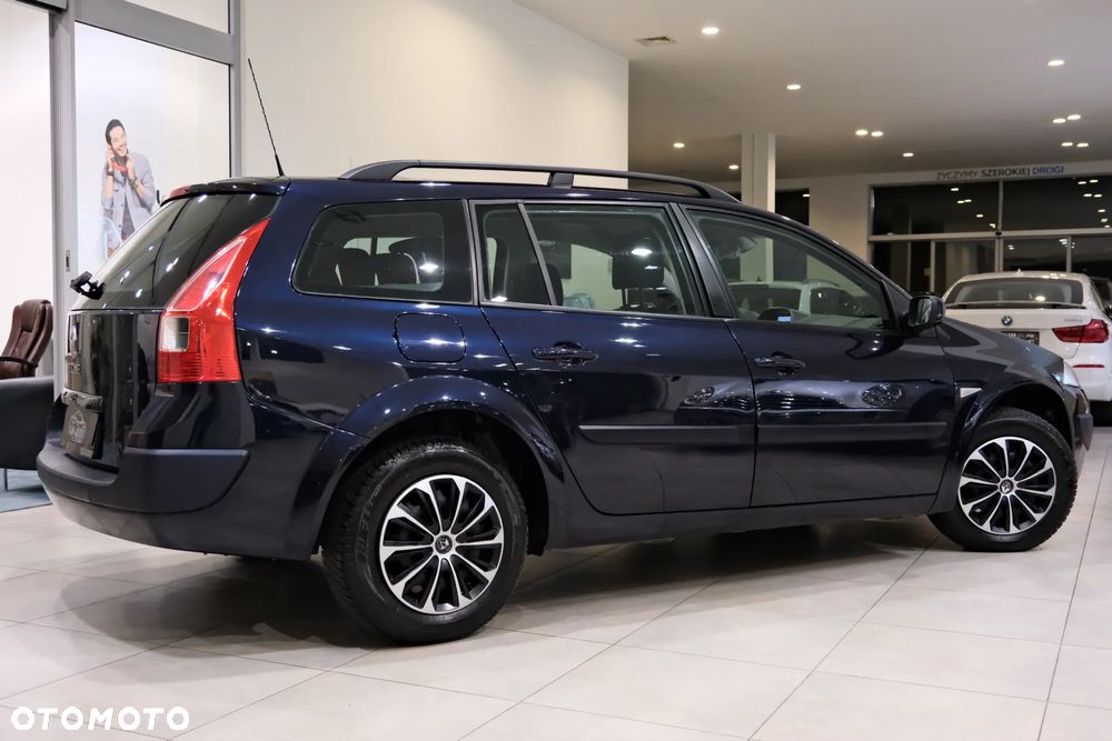Renault Megane 1.6 Avantage - 16
