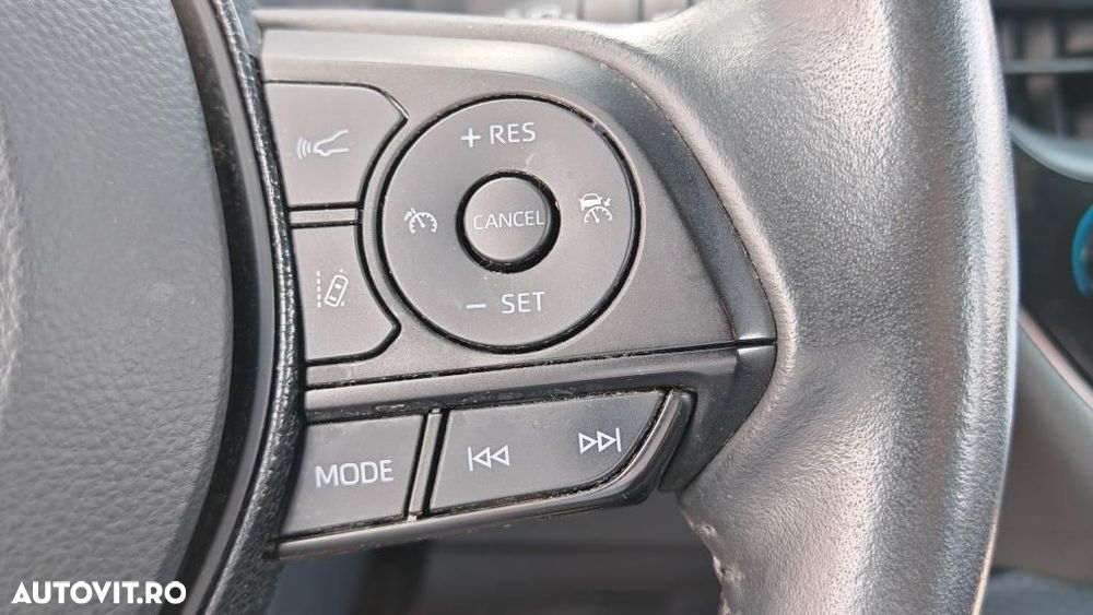 Toyota Corolla - 25