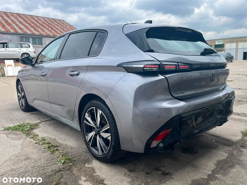 Peugeot 308 PureTech 130 EAT8 Allure - 3