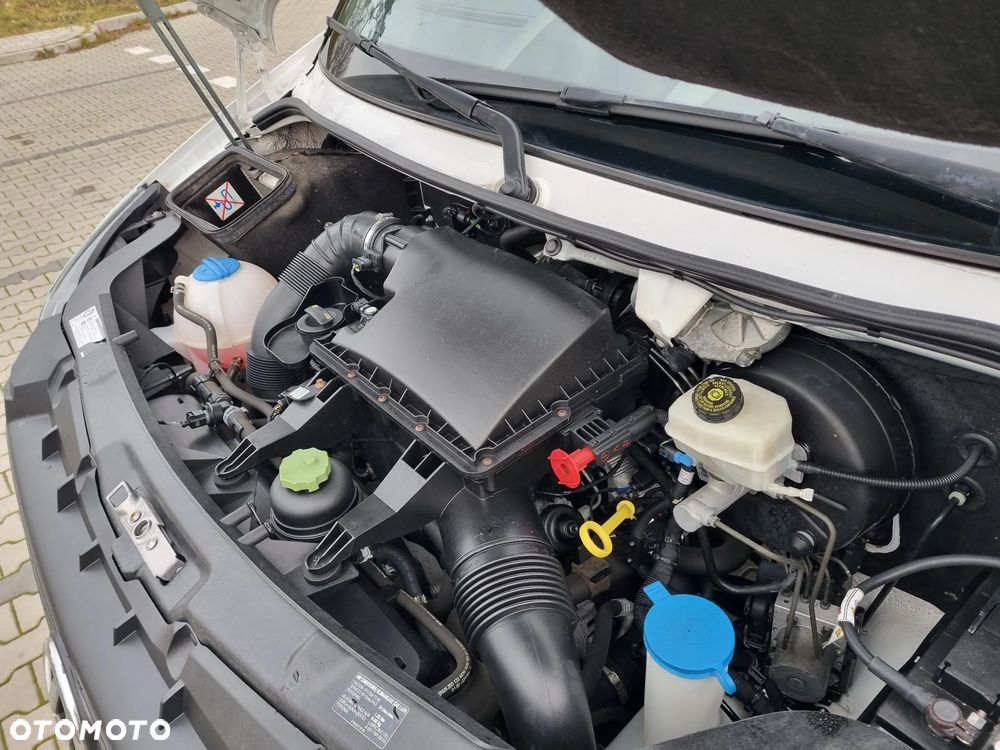 Volkswagen Crafter - 26