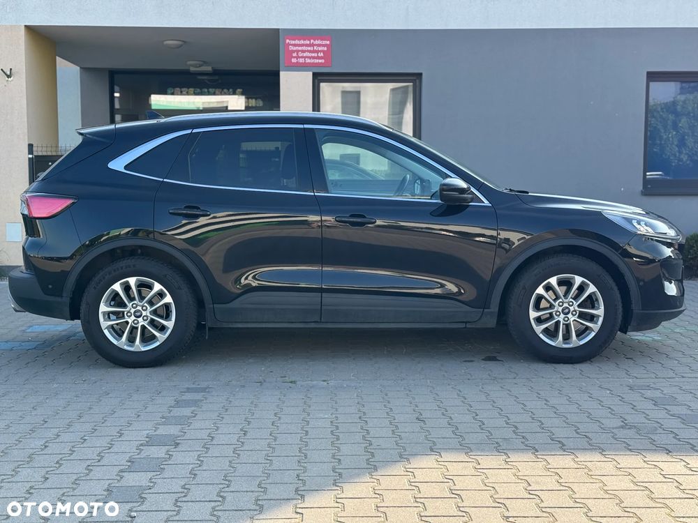 Ford Kuga 1.5 EcoBlue TITANIUM - 4