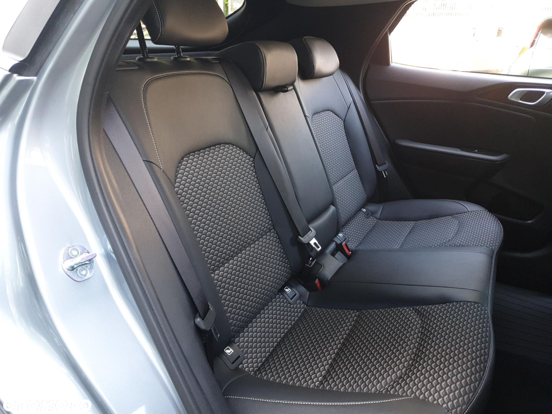 Kia XCeed 1.5 T-GDI L - 26