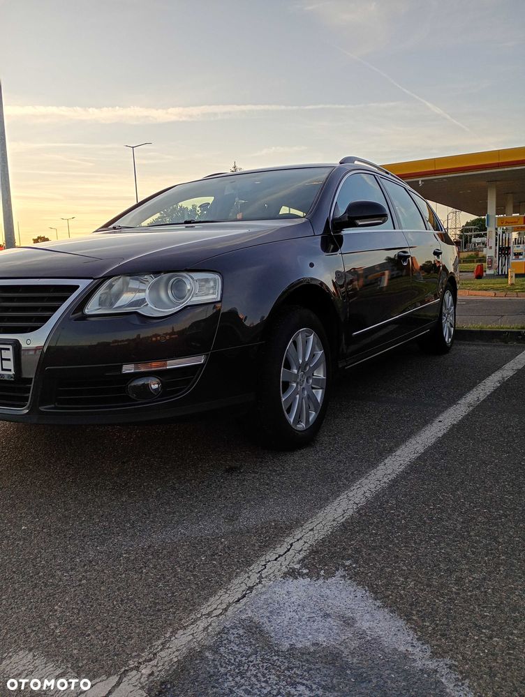 Volkswagen Passat Variant - 1