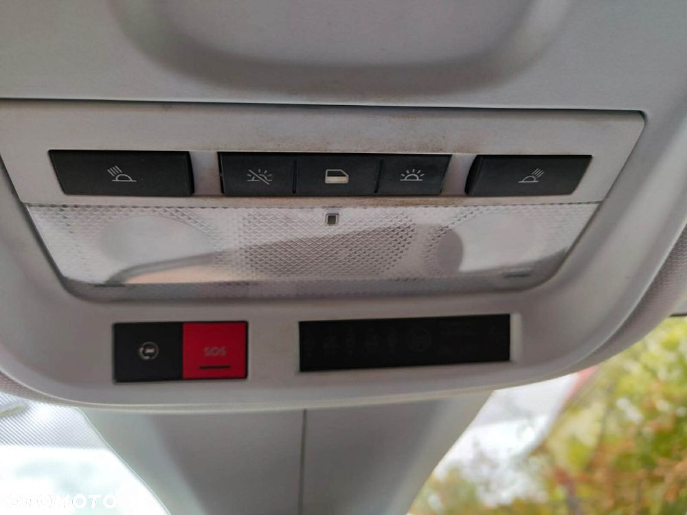 Opel Grandland X 1.6 T Ultimate S&S - 26