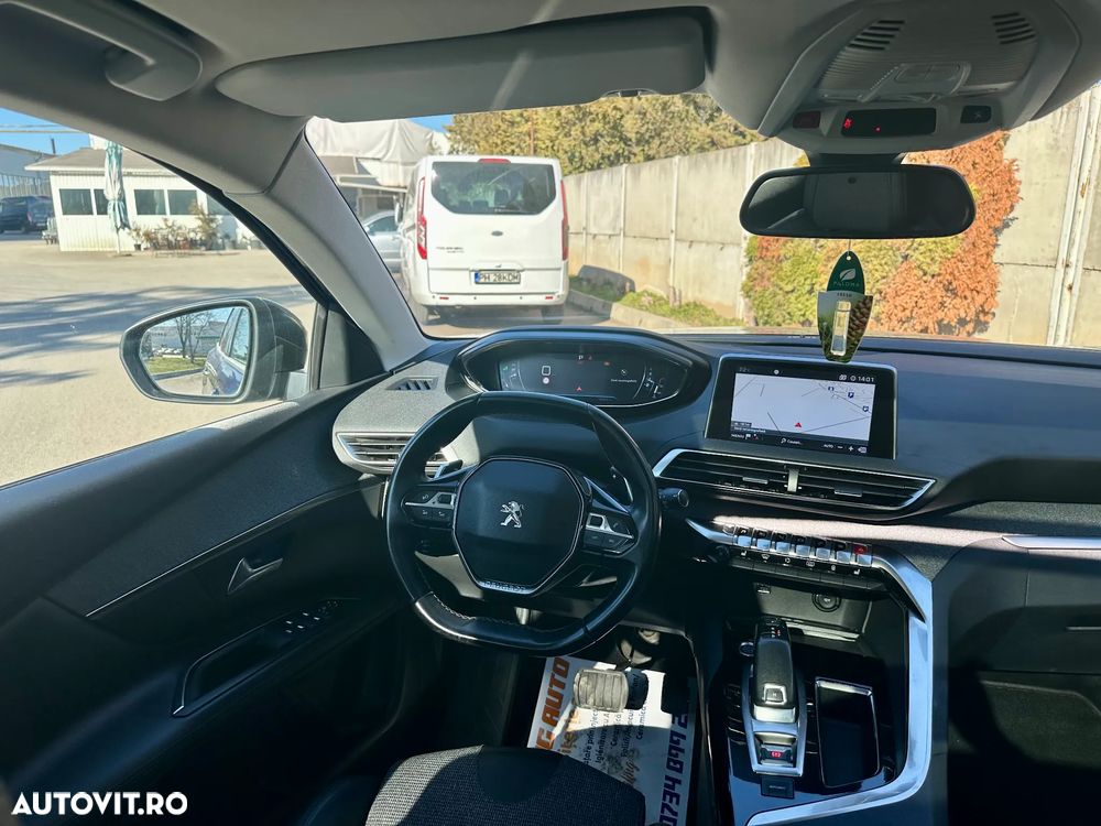 Peugeot 3008 - 23