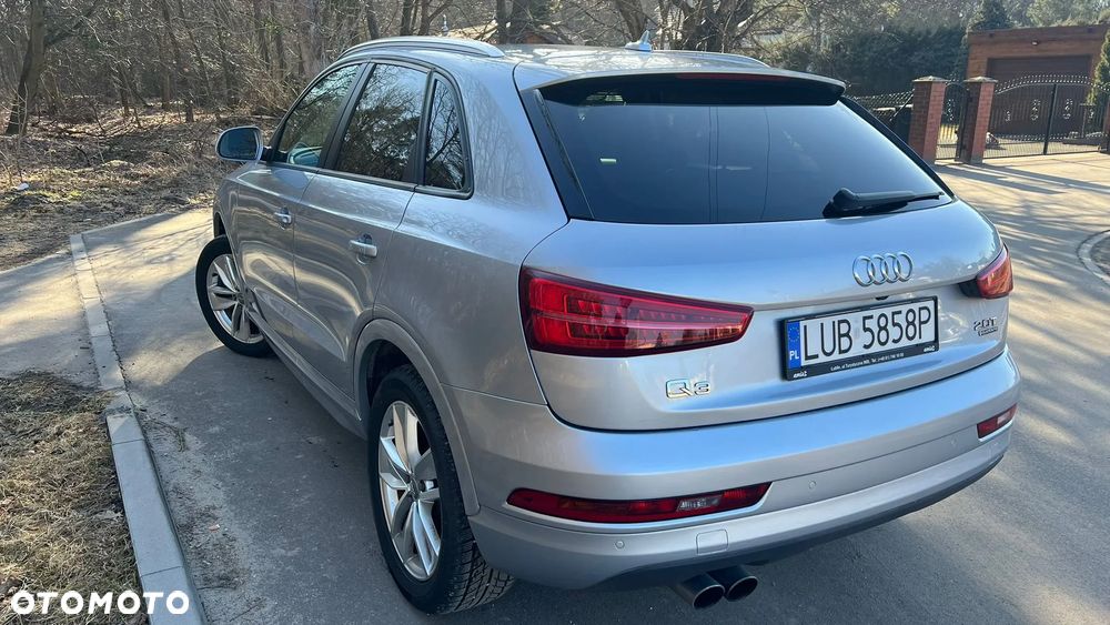 Audi Q3 2.0 TFSI Quattro S tronic design - 4