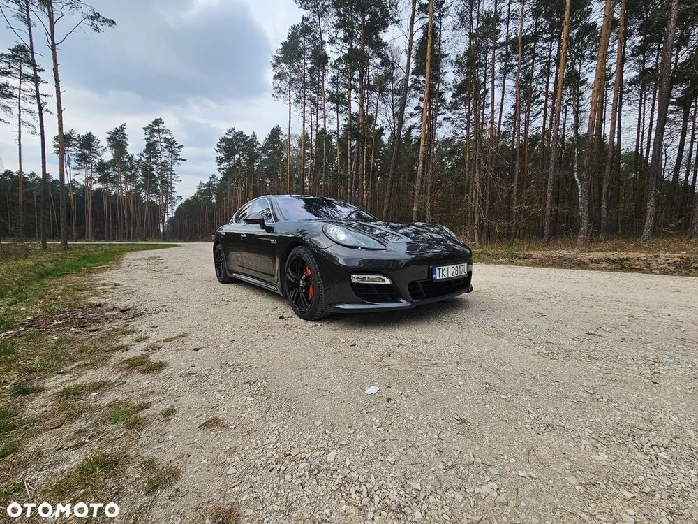 Porsche Panamera Turbo S - 23
