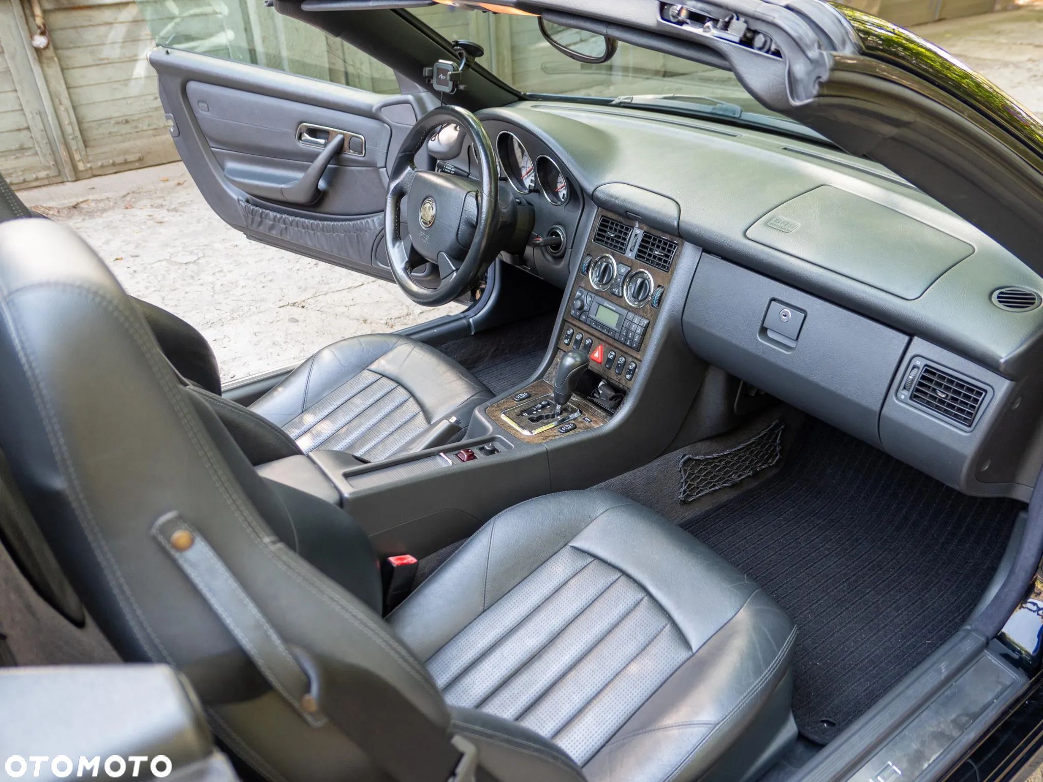 Mercedes-Benz SLK - 17