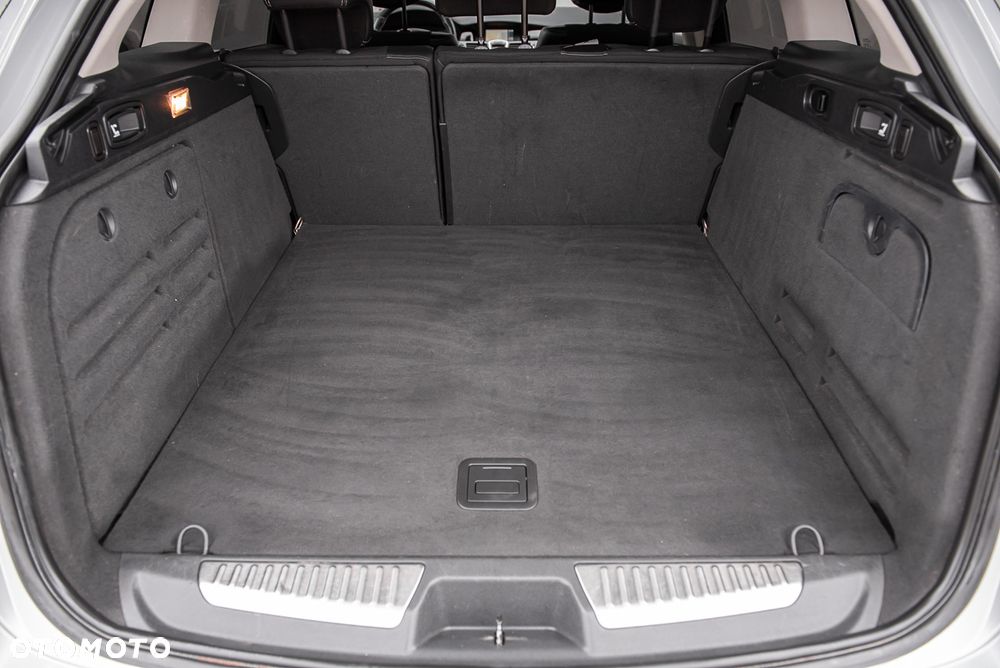 Renault Laguna 2.0 dCi Bose Edition - 17
