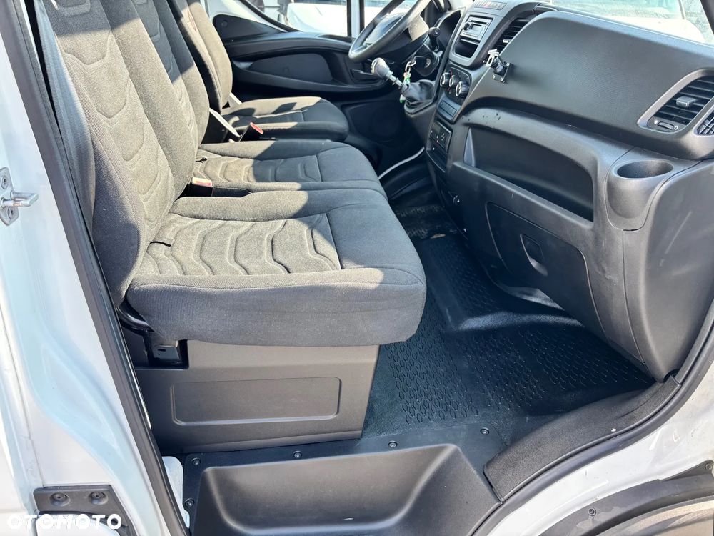 Iveco IVECO DAILY CHŁODNIA KONTENER PODWOZIE DO ZABUDOWY KILKANAŚCIE SZTUKDAILY 70C17,70C18,70C15,72C18 - 8