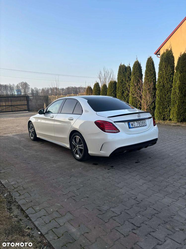 Mercedes-Benz C-Class 2016 photo 3