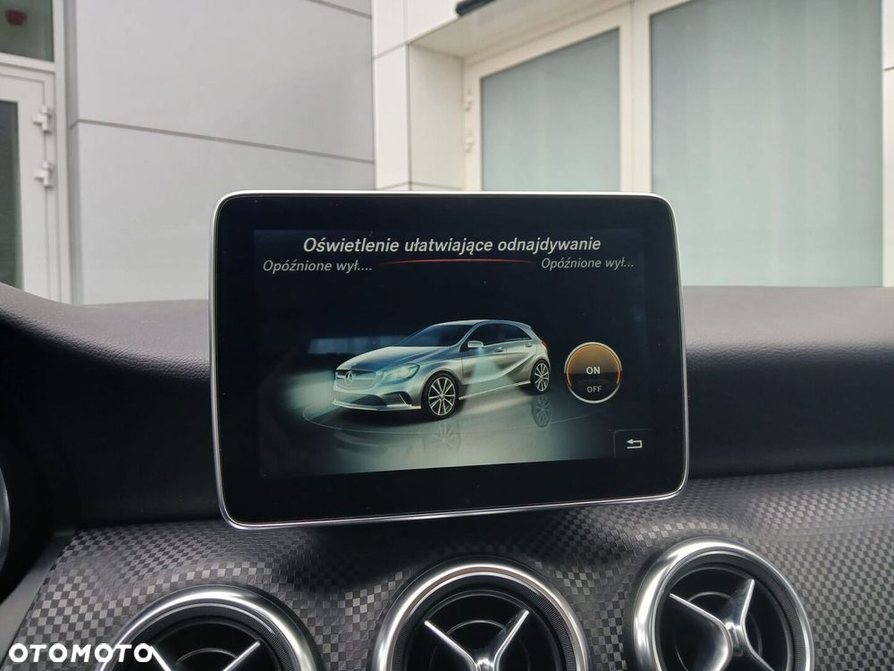 Mercedes-Benz Klasa A 200 7G-DCT - 16