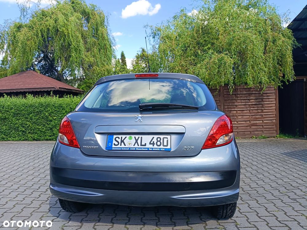 Peugeot 207 75 forever - 5