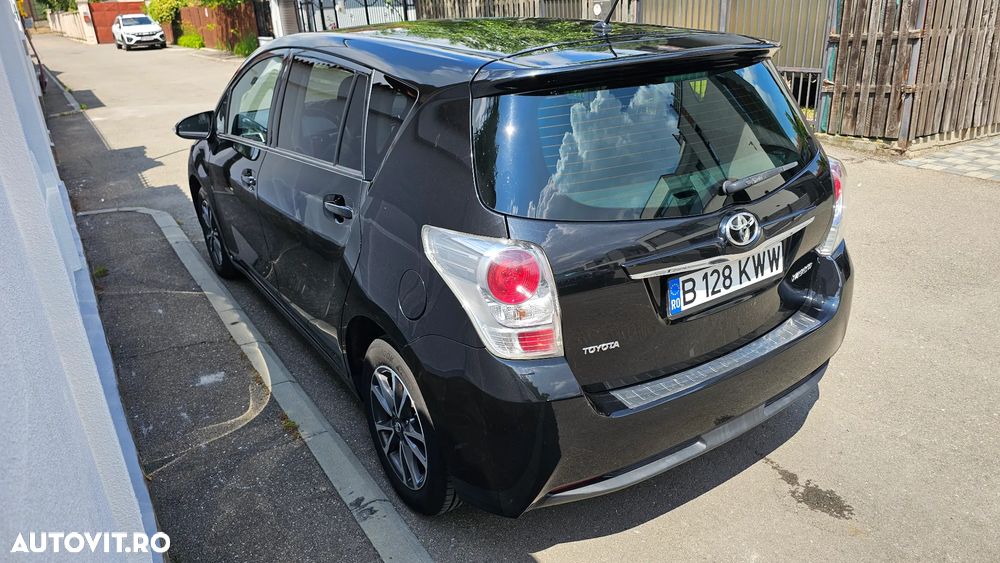 Toyota Verso 1.8 Valvematic Luna - 4