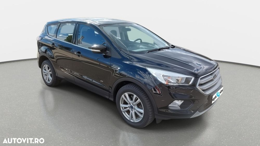 Ford Kuga - 4