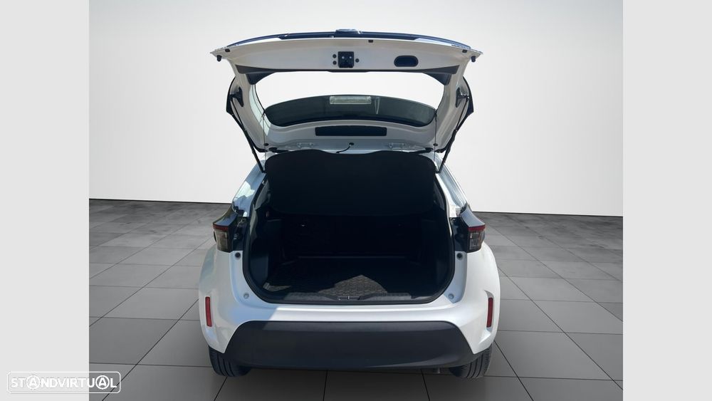 Toyota Yaris Cross - 16