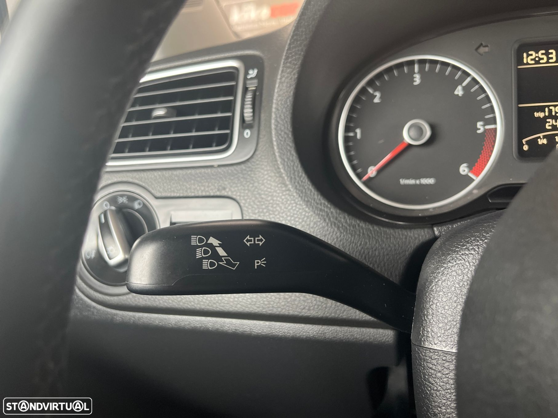 VW Polo 1.6 TDI Trendline - 17