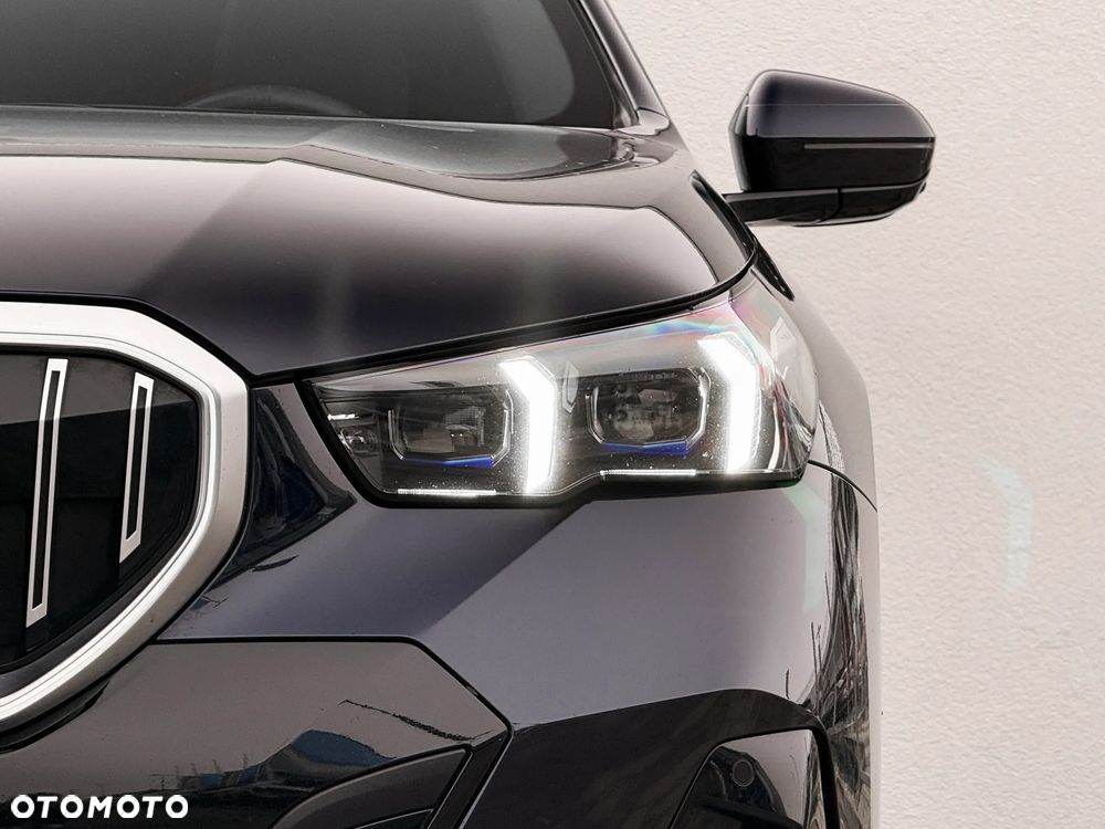 BMW Seria 5 520d xDrive - 8