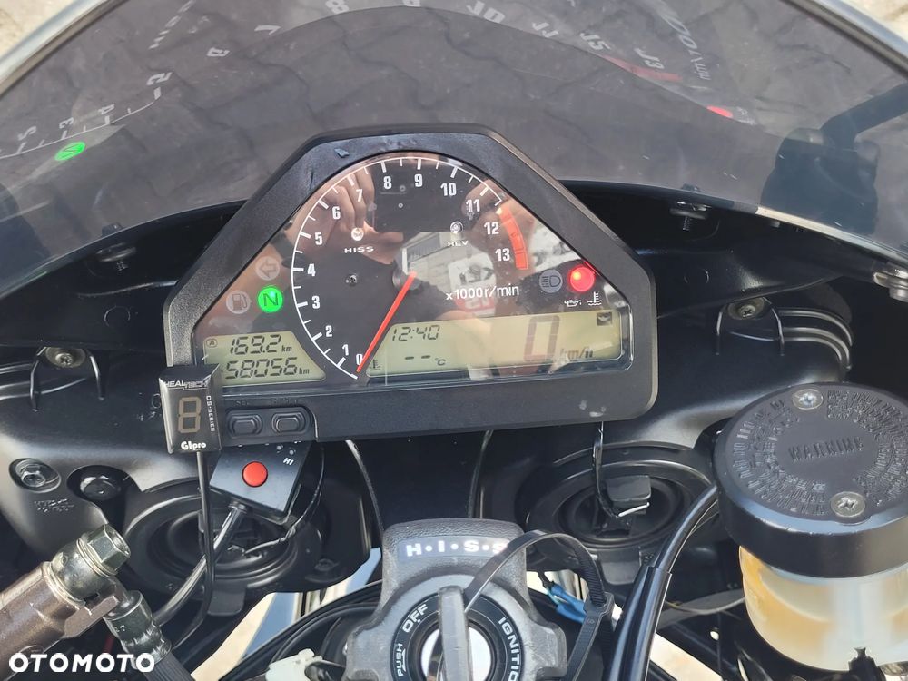 Honda CBR - 12