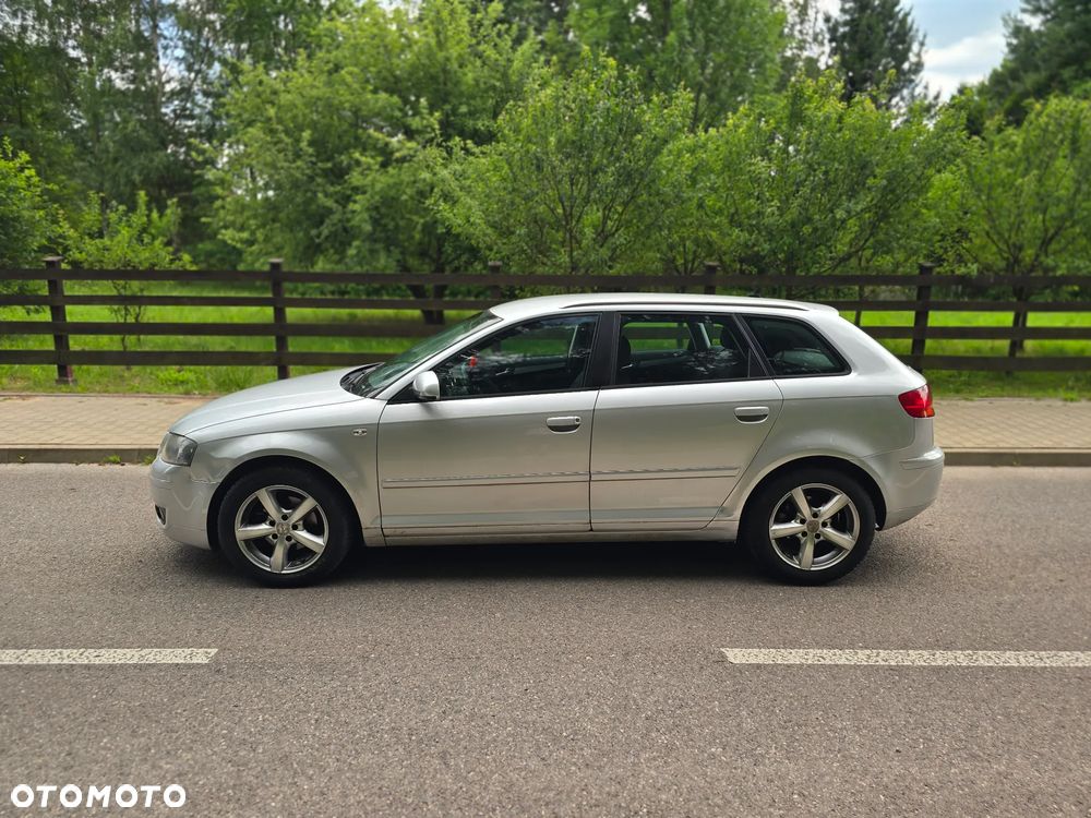 Audi A3 Sportback 1.9 TDI DPF S tronic S line Sportpaket (plus) - 19
