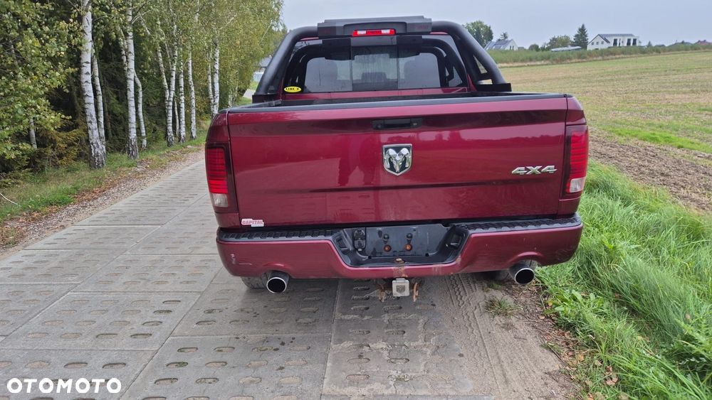 Dodge RAM 1500 5.7 4x4 - 3