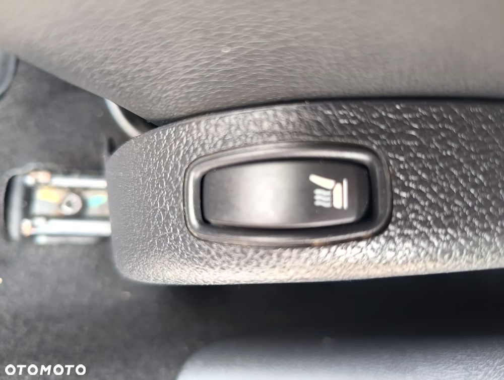 Dacia Duster 1.6 SCe Prestige - 16