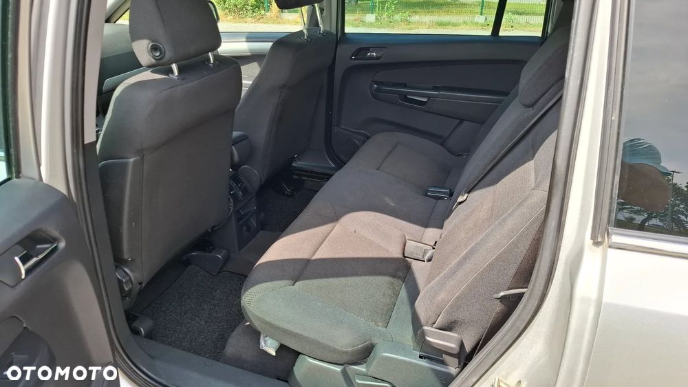 Opel Zafira 1.8 Edition Plus - 13