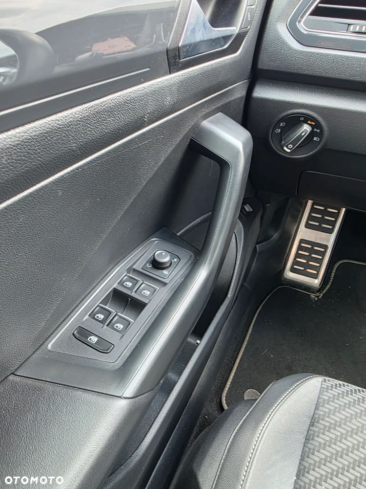 Volkswagen T-Roc 2.0 TSI 4Motion Premium DSG - 17