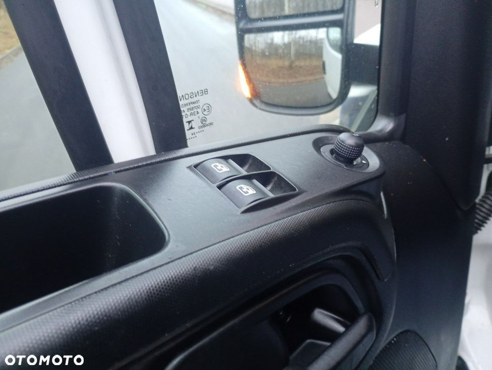 Iveco Daily 35S14 - 18