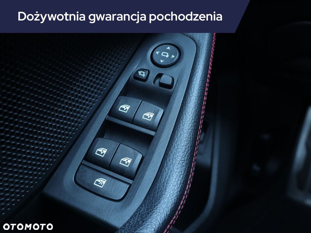 BMW Seria 1 - 21