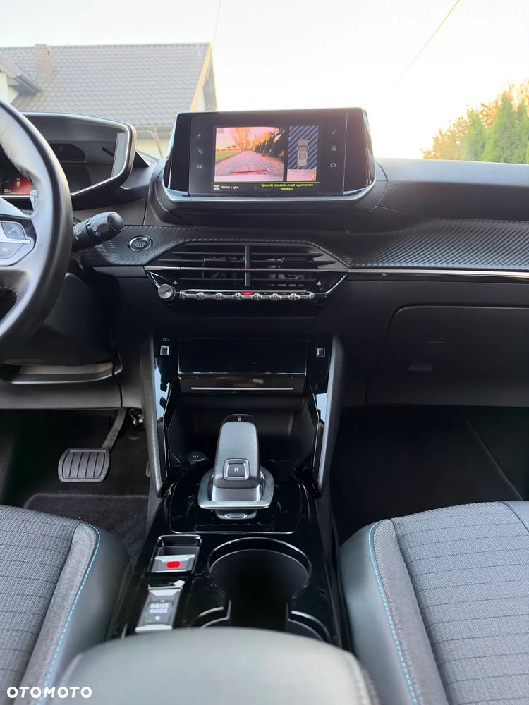 Peugeot 2008 - 15