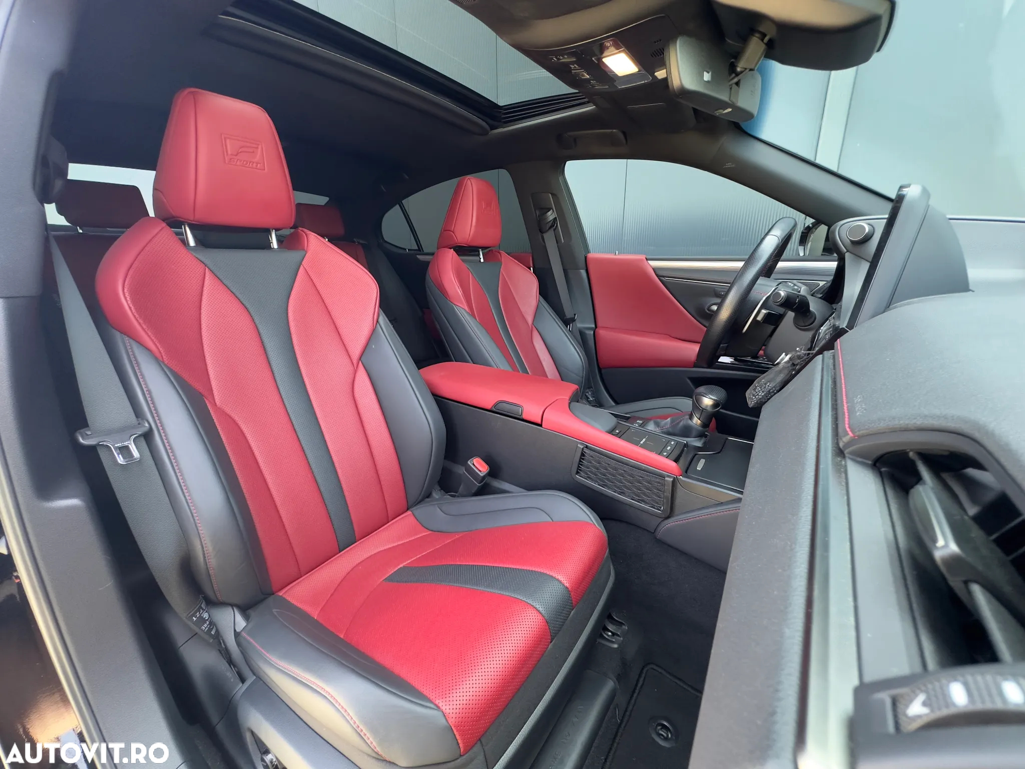 Lexus Seria ES 300h F Sport+ - 27