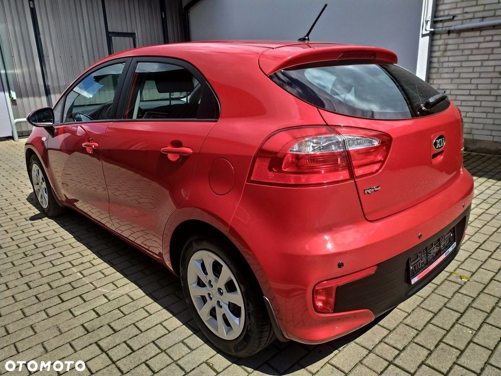 Kia Rio 1.2 Attract - 5