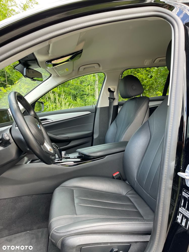 BMW Seria 5 520d - 18