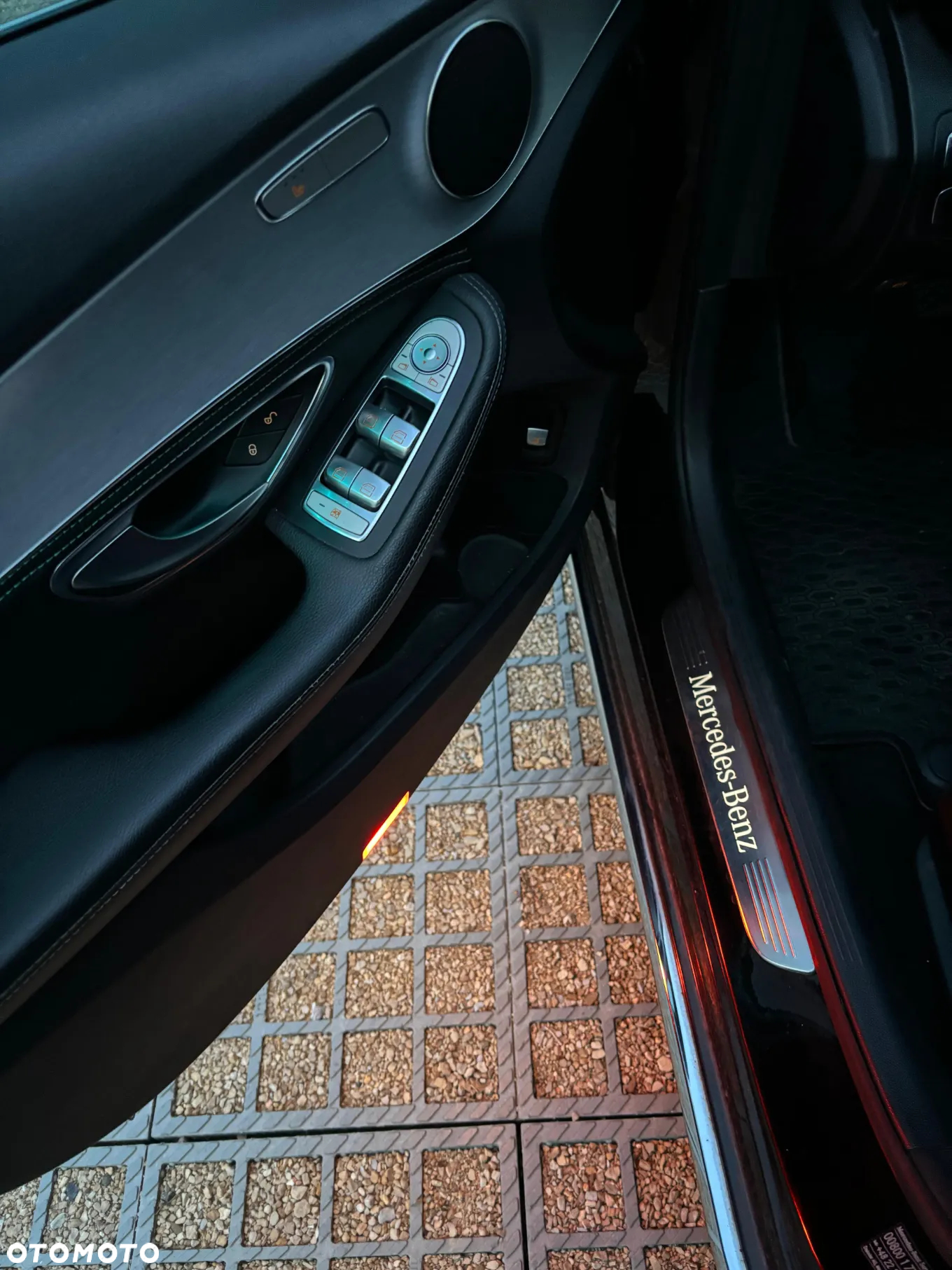 Mercedes-Benz Klasa C 180 7G-TRONIC - 8