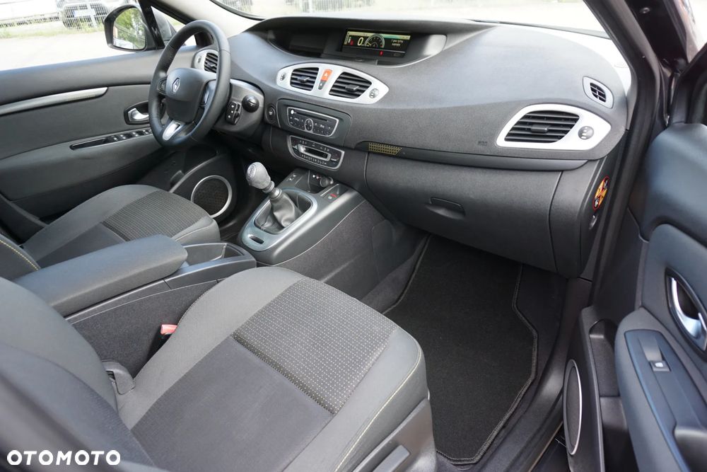 Renault Scenic 1.4 16V TCE Expression - 15