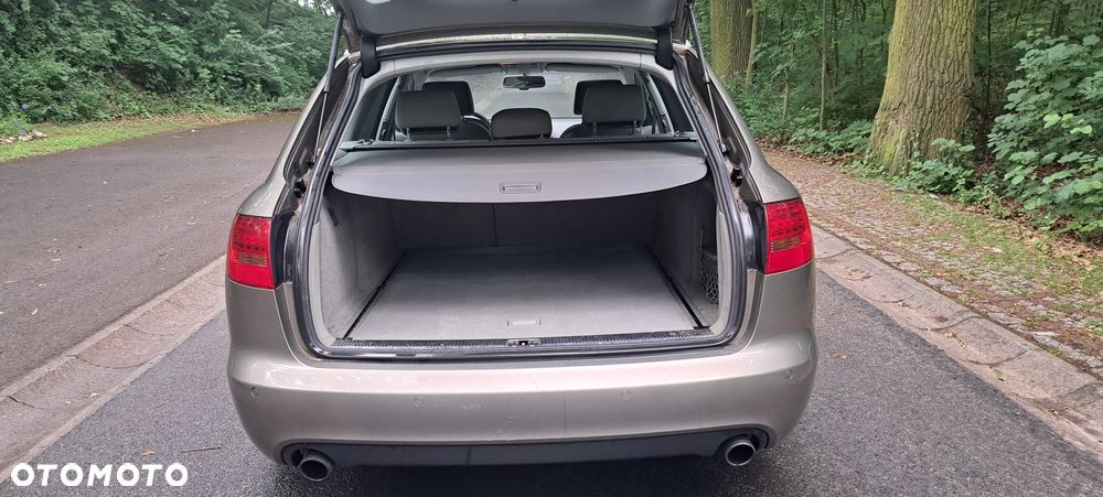 Audi A6 Avant 2.4 - 15