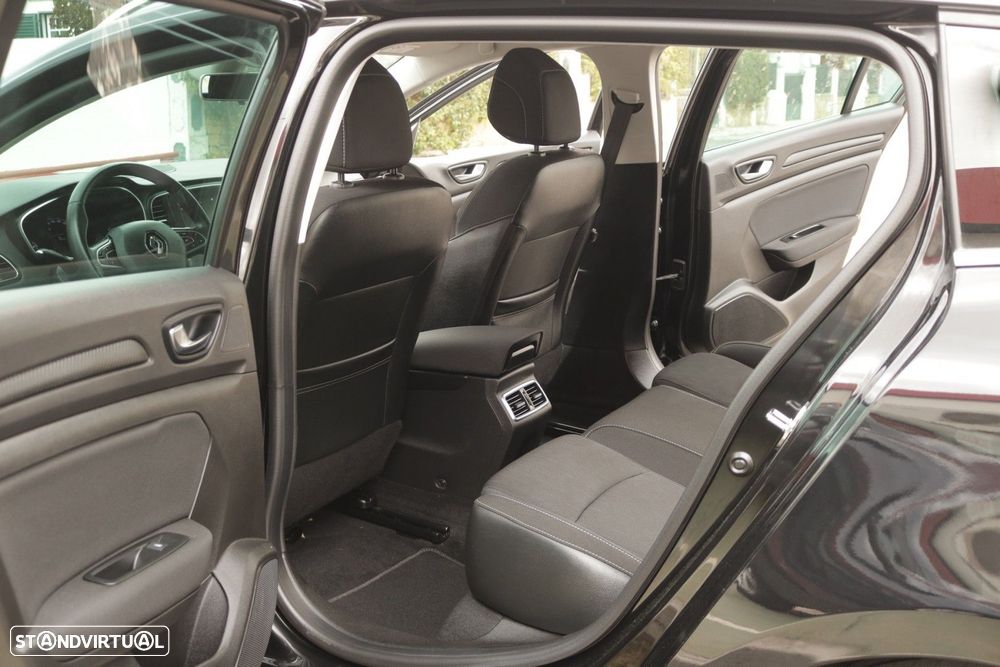 Renault Mégane Sport Tourer 1.5 Blue dCi Limited - 25