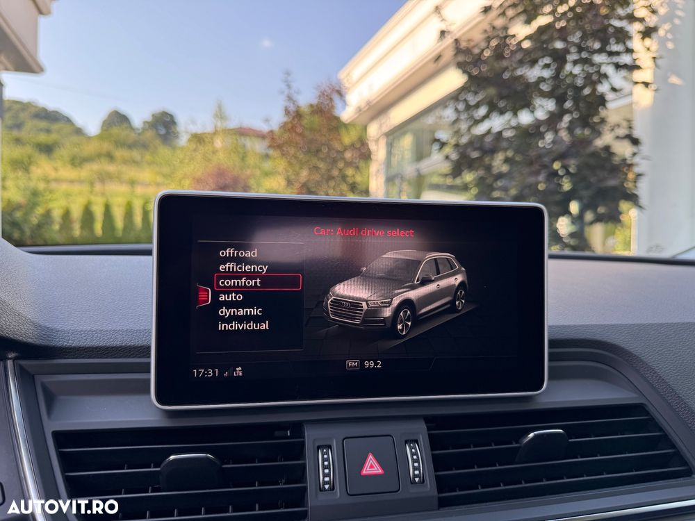 Audi Q5 2.0 40 TDI quattro S tronic Sport - 29