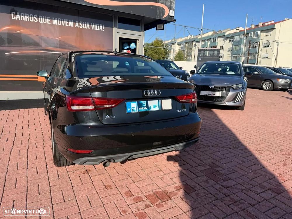 Audi A3 Limousine 30 TDI Design - 45
