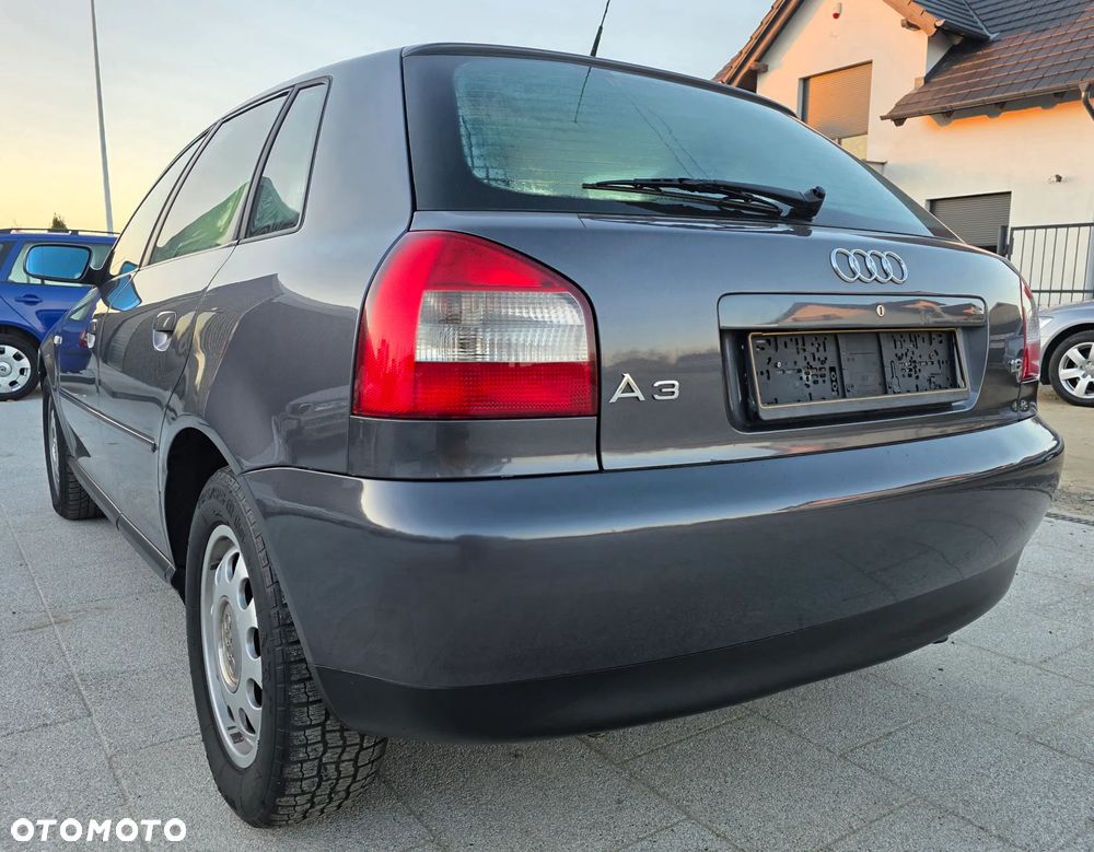 Audi A3 Sportback 1.6 Attraction - 8