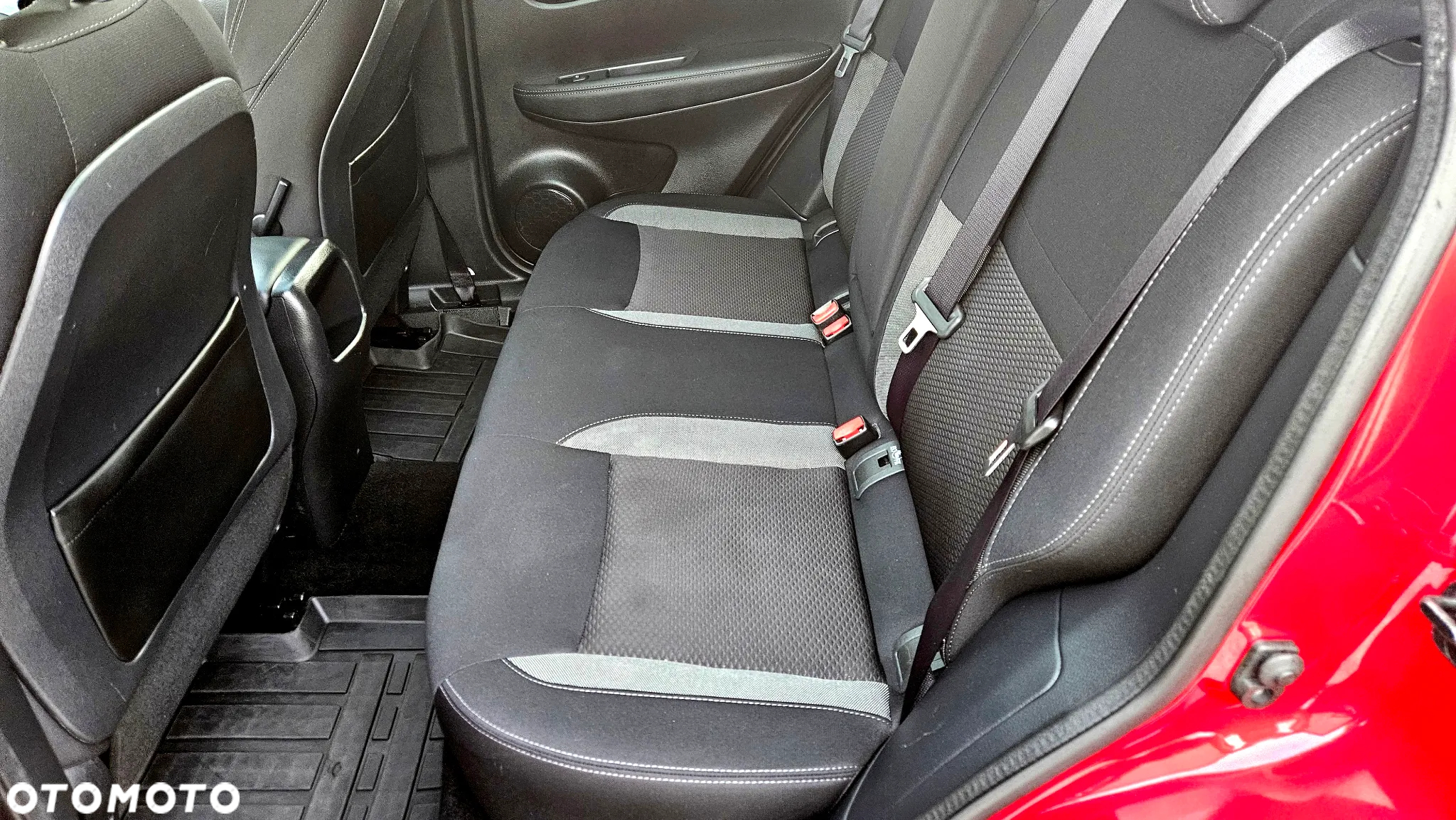 Nissan Qashqai 1.3 DIG-T MHEV Xtronic N-Connecta - 24