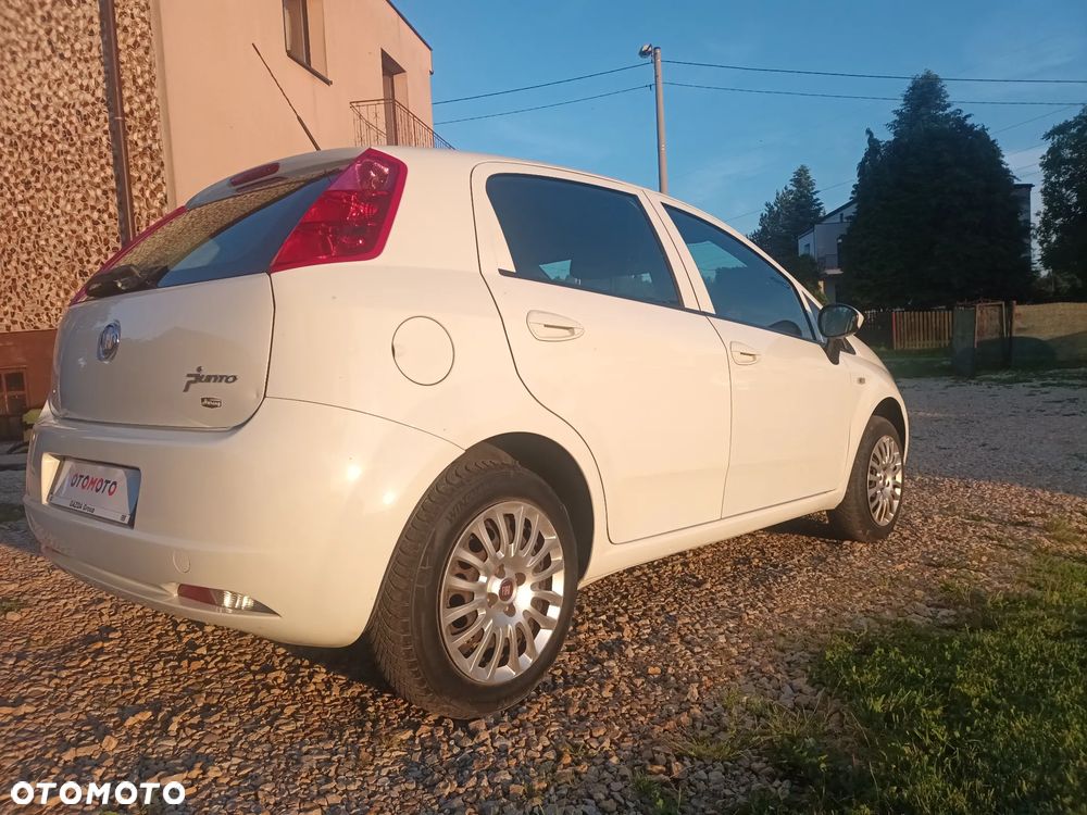 Fiat Punto - 10