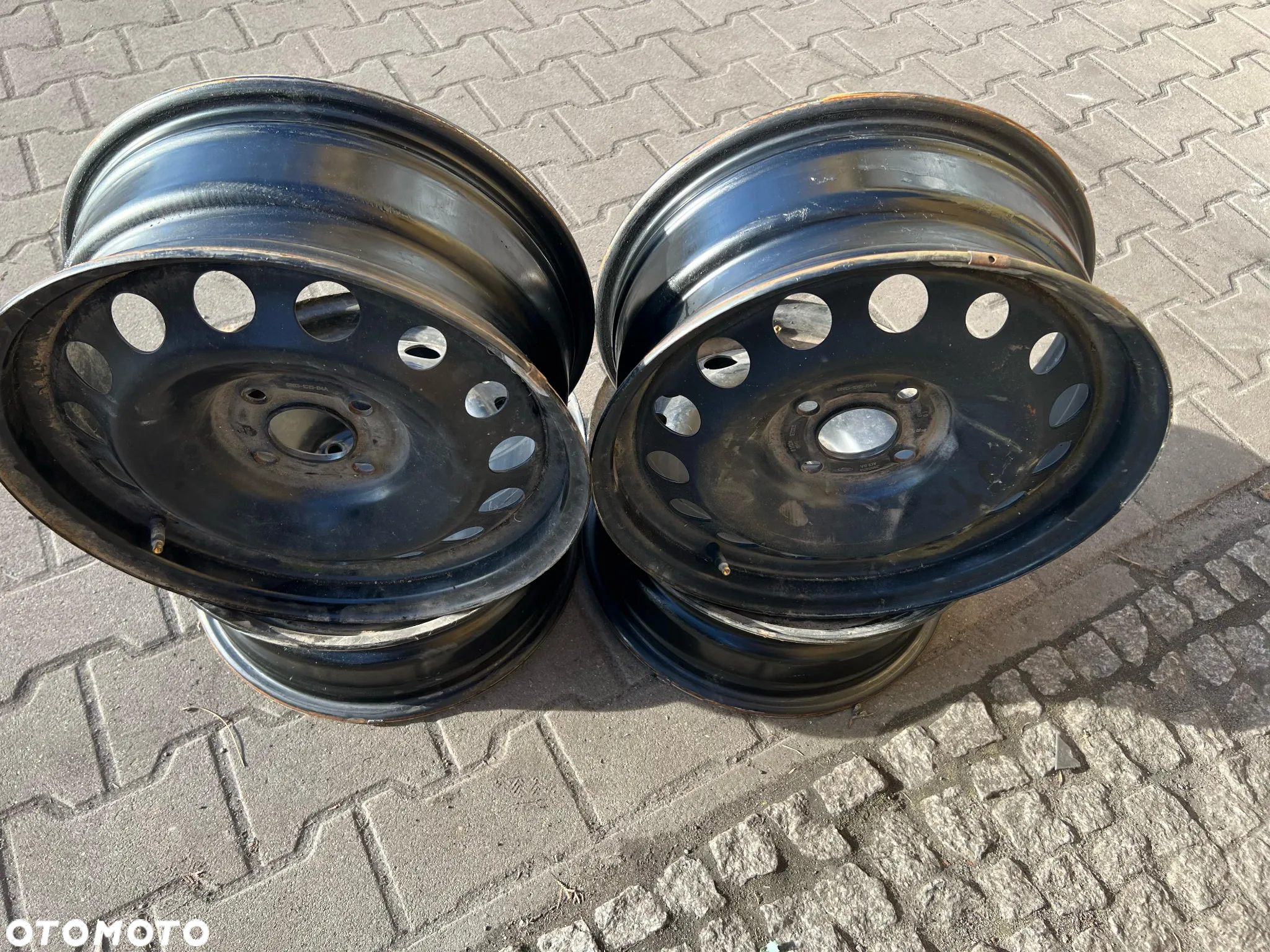 Felgi stalowe Ford Ecosport 16" 4x108 ET 37.5 61/2J OE GN15-1015-B4A - 2