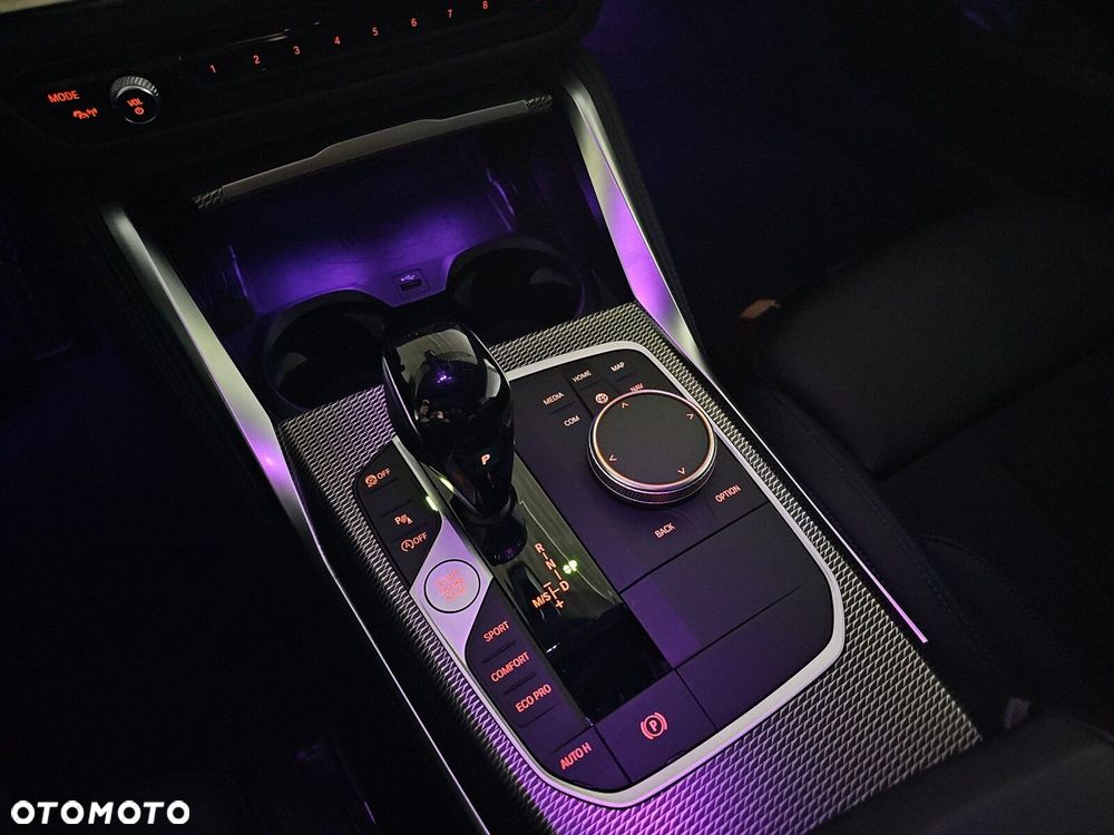 BMW Seria 2 220i M Sport - 25